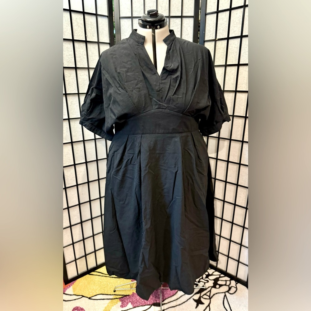 V-neck ruched ruffle dress from Cider